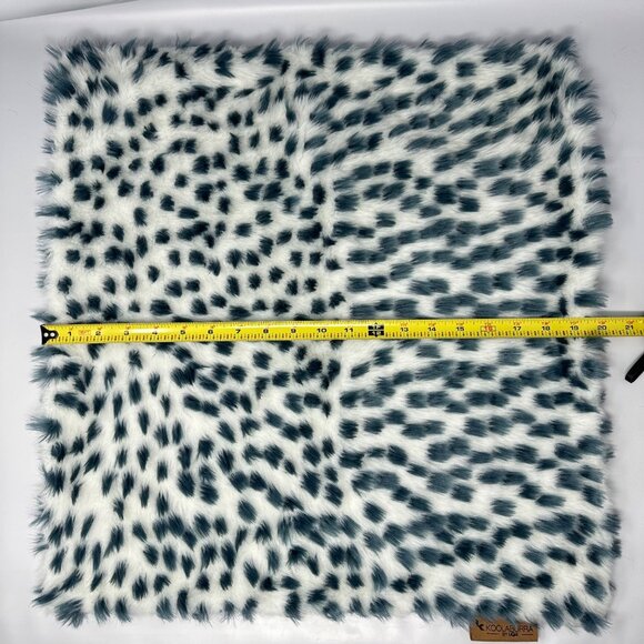 Koolaburra By UGG Pillow Cover Rosie Dusty Blue Faux Fur Cheetah Print 20 x 20 - Picture 4 of 9